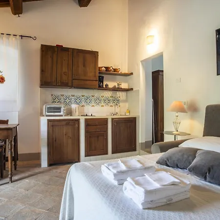 Cosy With Garden 公寓