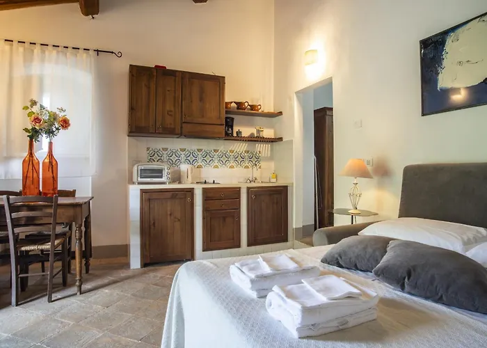 Cosy With Garden דירה