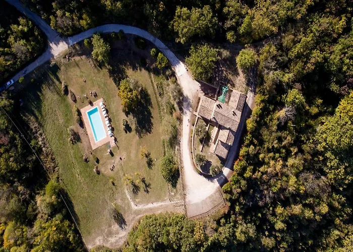 アパート Cosy With Garden