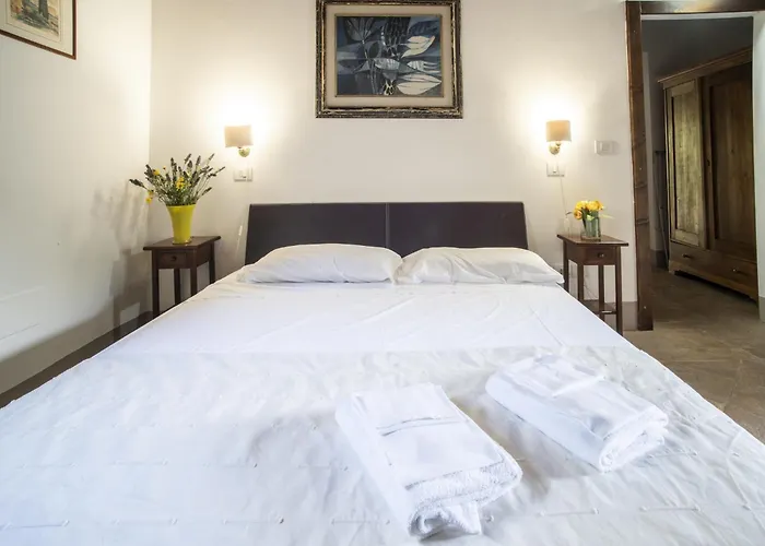 Cosy With Garden דירה *