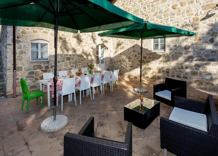 アパート Cosy With Garden *